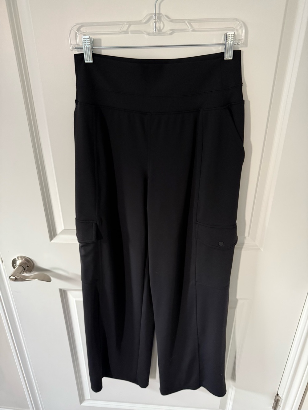 Athleta Venice Cargo Wide Leg Pants Size Small - Picture 2 of 6